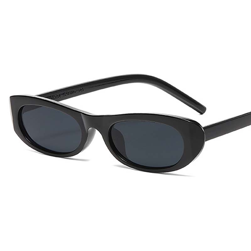 نظارات شمسية نسائية بإطار صغير - مراجعة Designer Sunglasses وسعره