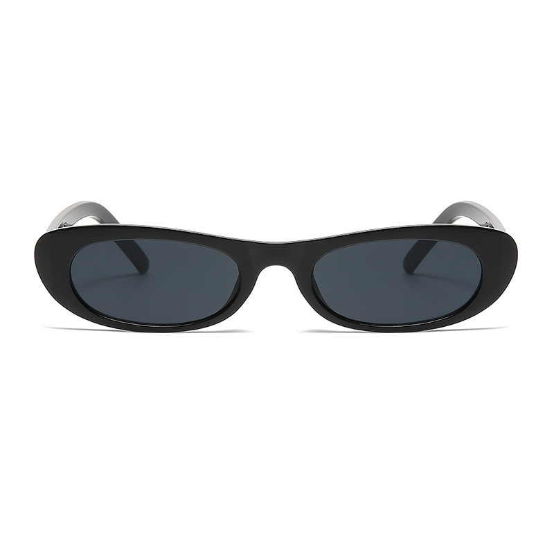 نظارات شمسية نسائية بإطار صغير - مراجعة Designer Sunglasses وسعره
