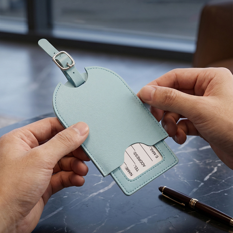 بطاقة أمتعة جلدية أنيقة للرجال - مراجعة Travel Luggage Set وسعره
