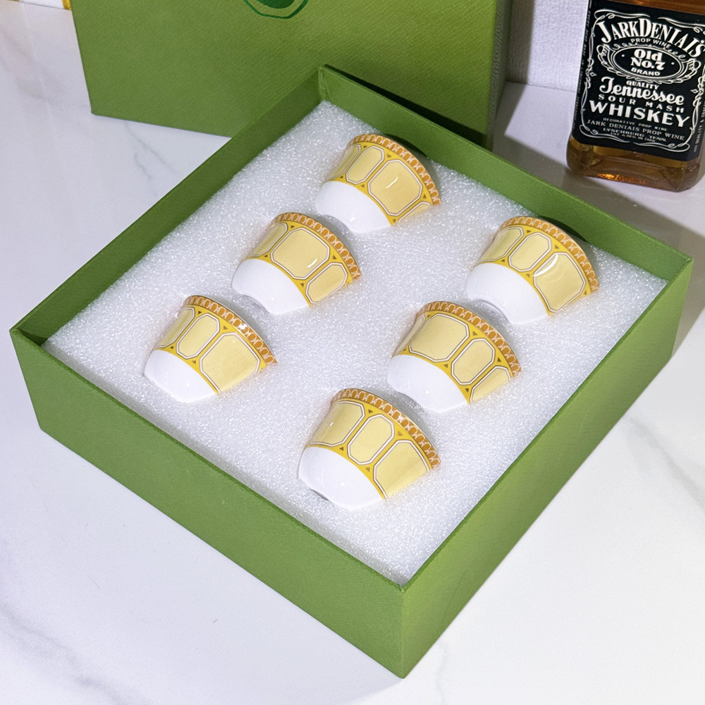طقم فناجين قهوة إسبريسو وصحون  - مراجعة Luxury Gift Set وسعره