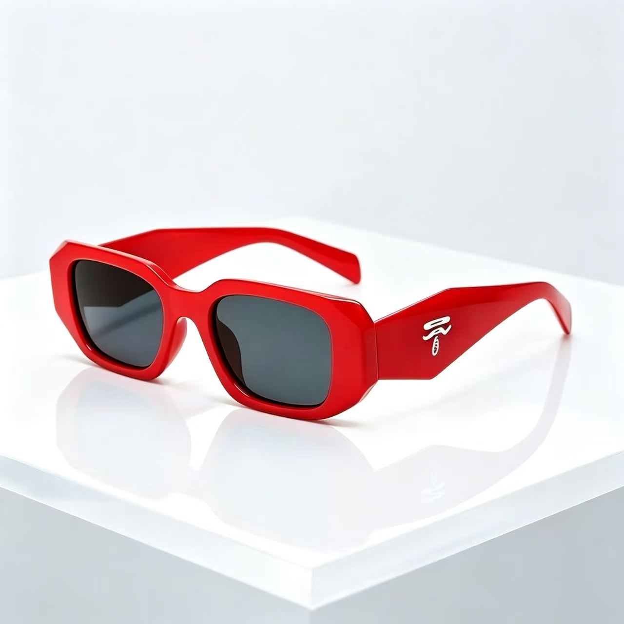 نظارات شمسية كلاسيكية مربعة ال - مراجعة Designer Sunglasses وسعره