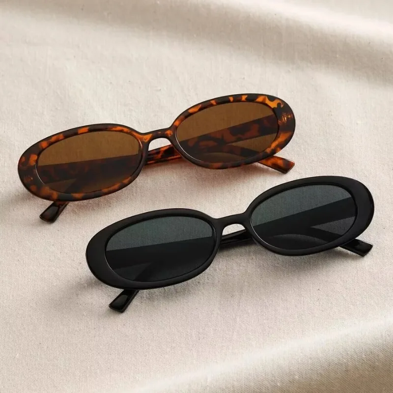 نظارات شمسية بيضاوية عتيقة للن - مراجعة Designer Sunglasses وسعره