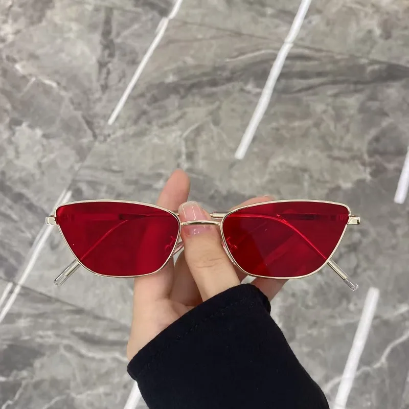 نظارات شمسية عصرية بإطار صغير  - مراجعة Sunglasses Uv400 وسعره